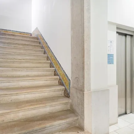 Whome Restauradores Deluxe W/ Elevator & Ac Perfect For Families & Friends Lisbon Exterior photo