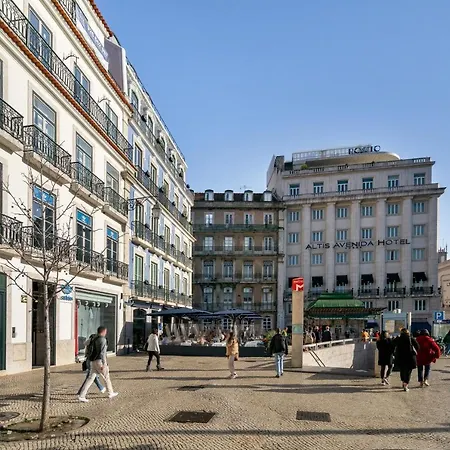 Whome Restauradores Deluxe W/ Elevator & Ac Perfect For Families & Friends Lisbon Exterior photo