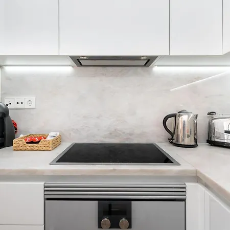 Whome Restauradores Deluxe W/ Elevator & Ac Perfect For Families & Friends Lisbon Exterior photo