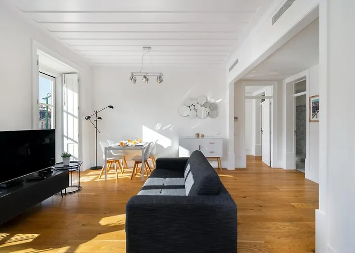 Whome Restauradores Deluxe W/ Elevator & Ac Perfect For Families & Friends