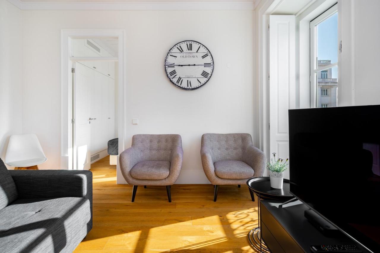 Whome Restauradores Deluxe W/ Elevator & Ac Perfect For Families & Friends Apartment *